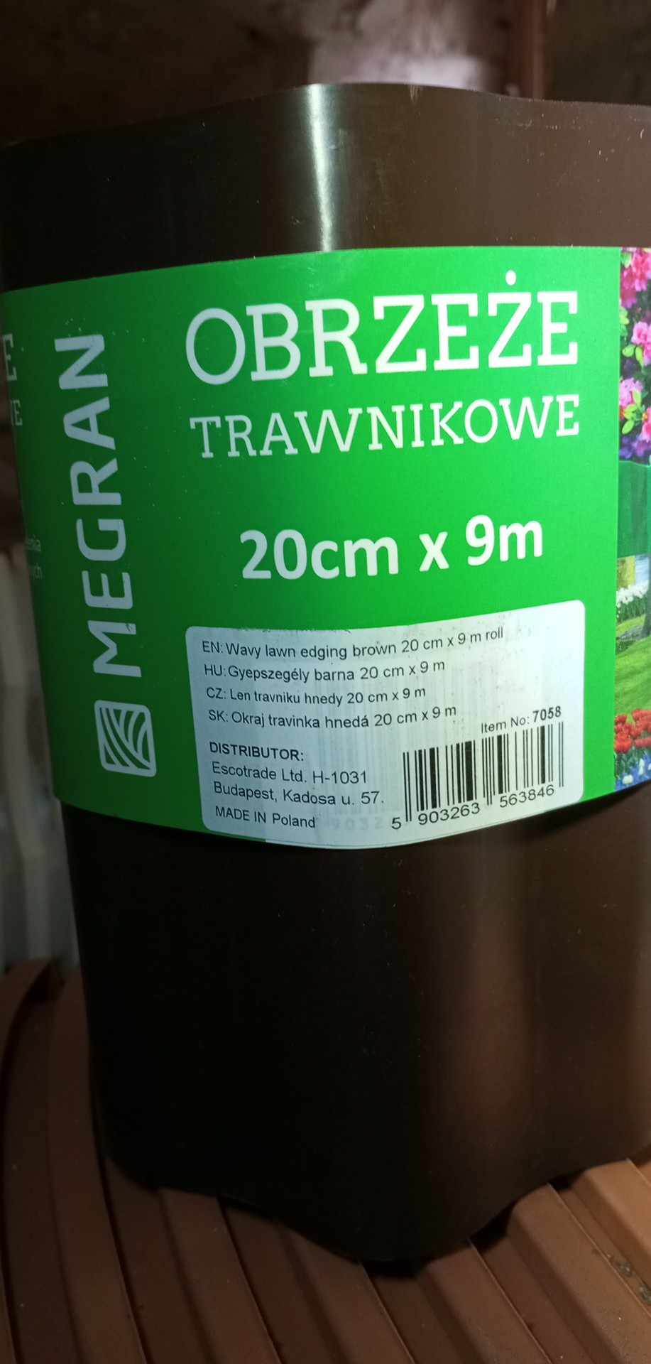 Zahradní lem trávníku vlnitý Megran 15 cm x 900 cm hnědý