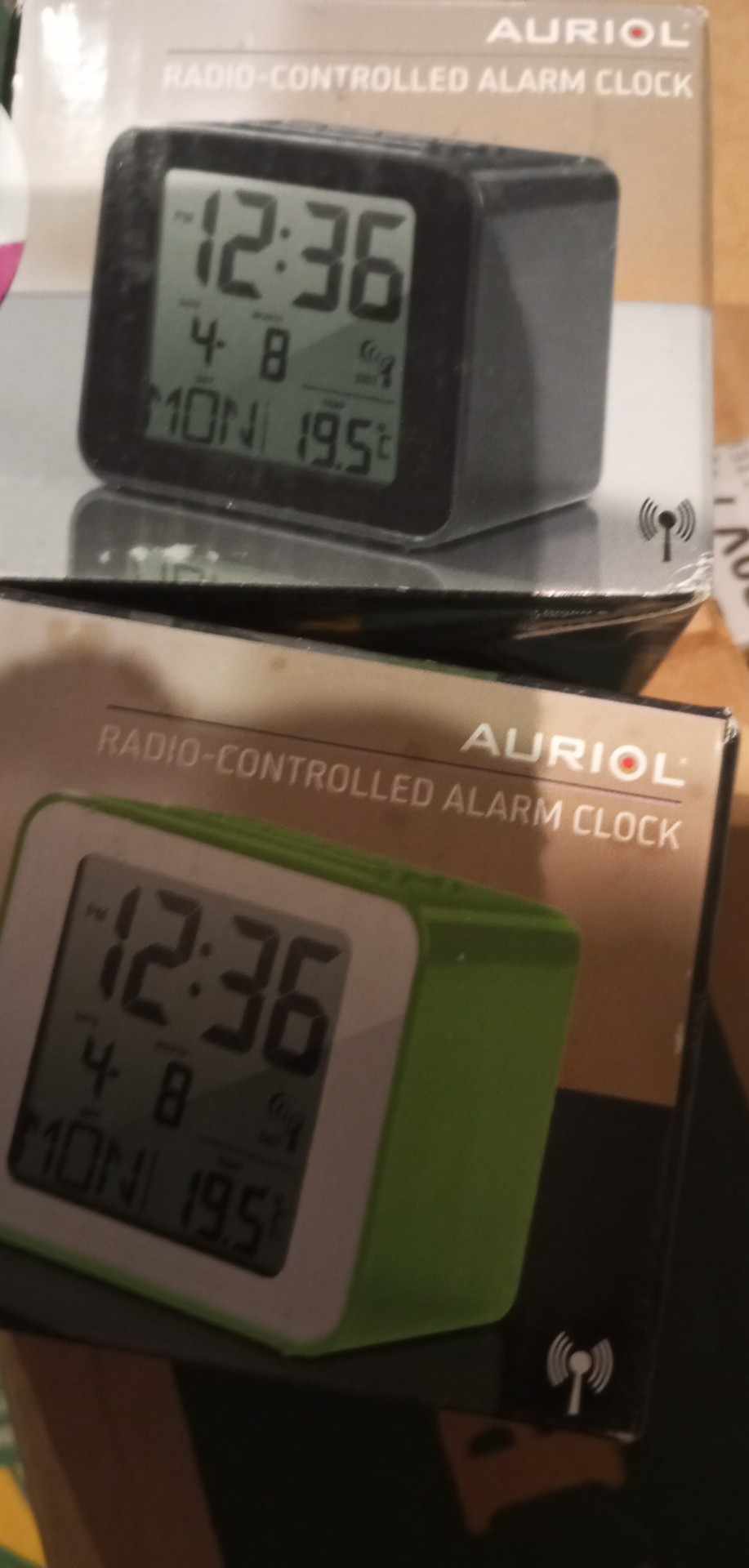 DIGITÁLNÍ RADIOBUDÍK S TEP0LOMĚREM AURIOL - ČERNÝ