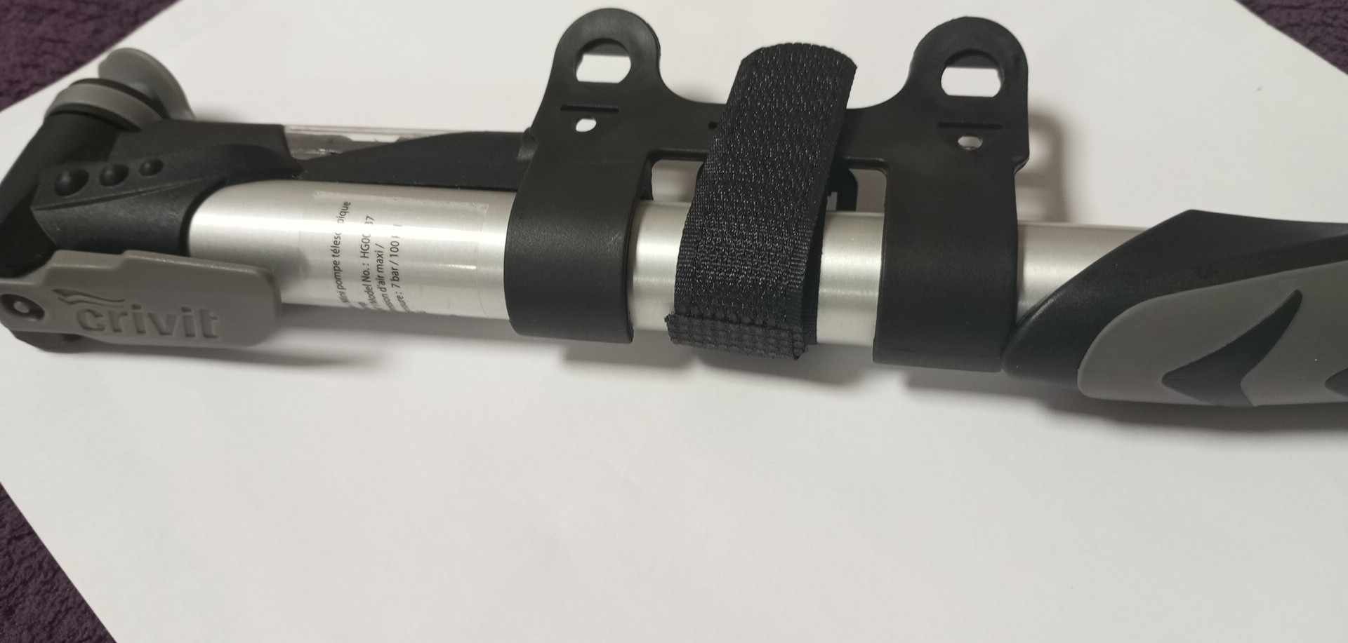 Teleskopicka minipumpa na kolo Crivit 275186