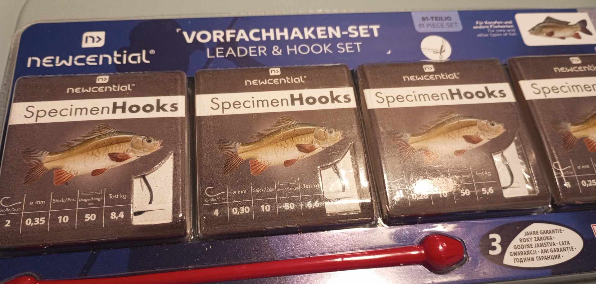 Sada návazců s háčky na kapry Newcential 81 ks 