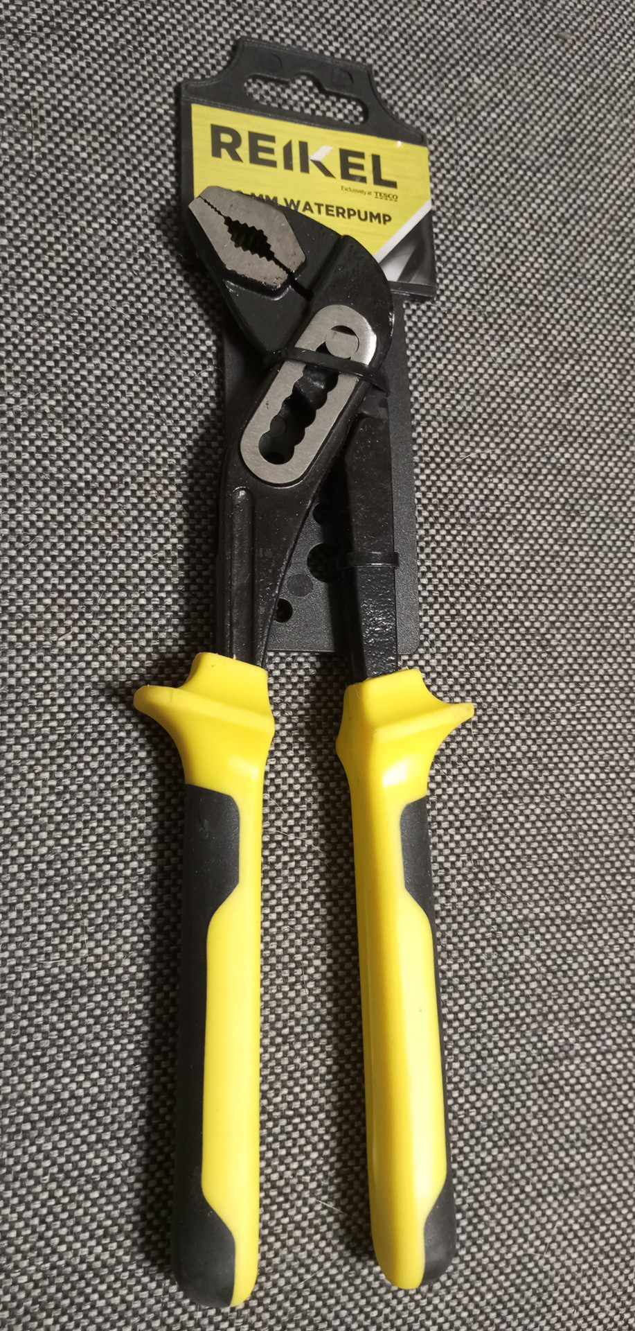 Instalatérské kleště Reikel 250 mm