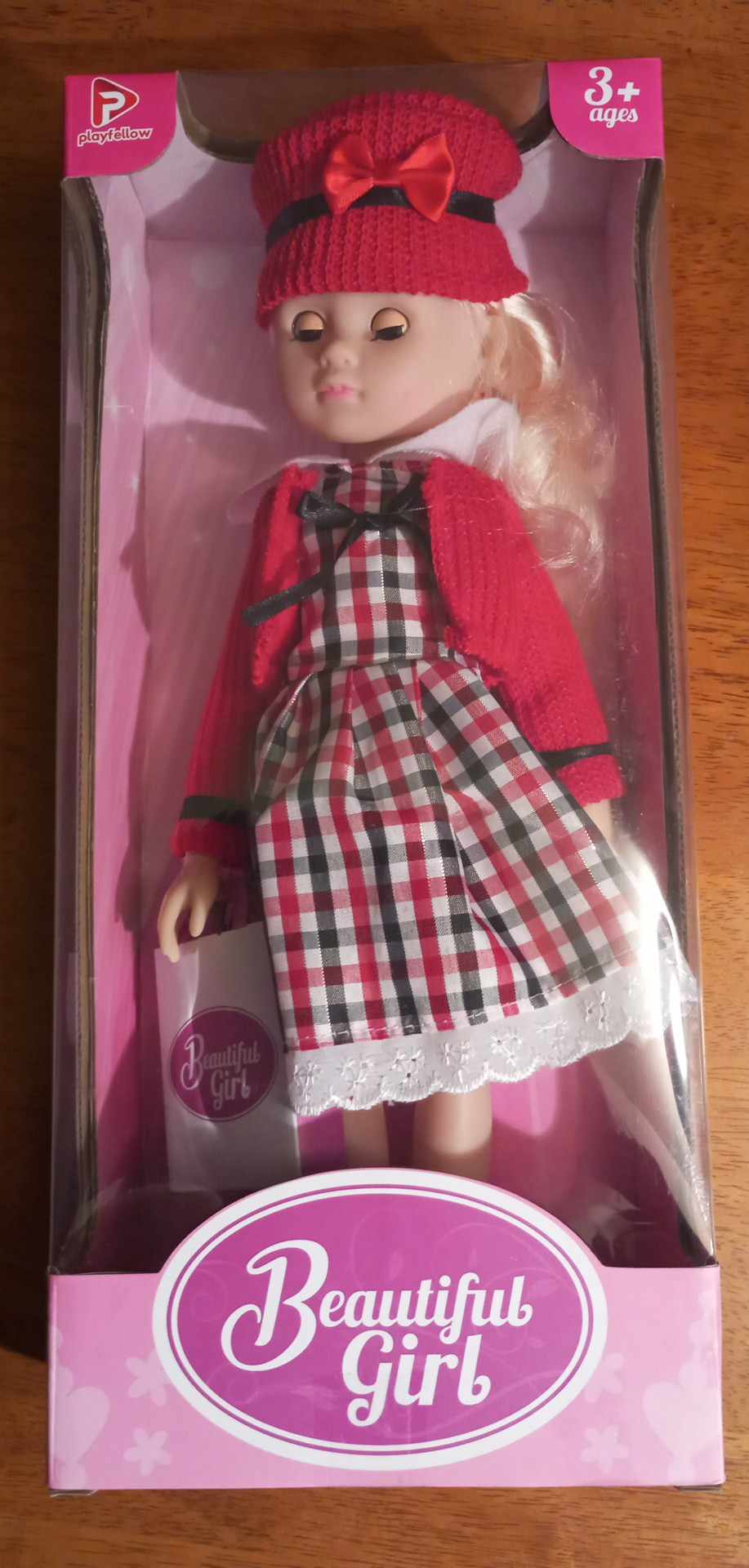 Velká panenka Playfellow Beatiful Girl - 33 cm - mrkací s čepečkem