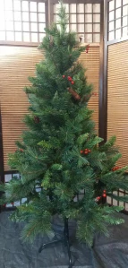 UMĚLÝ VÁNOČNÍ STROMEČEK BOROVICE 150 CM SE ŠISKY