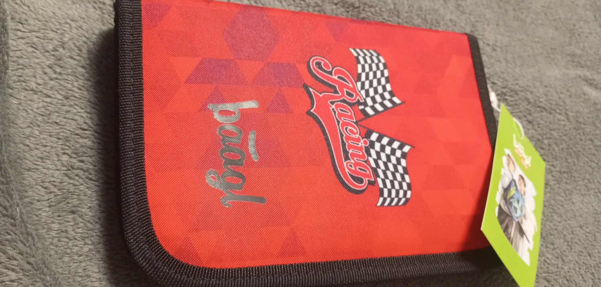 Školní penál Baagl - Racing červený 