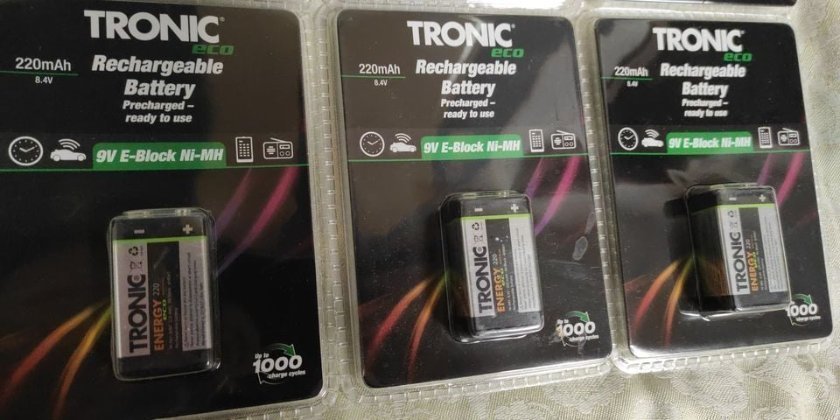 NABÍJECÍ BATERIE 9V TRONIC