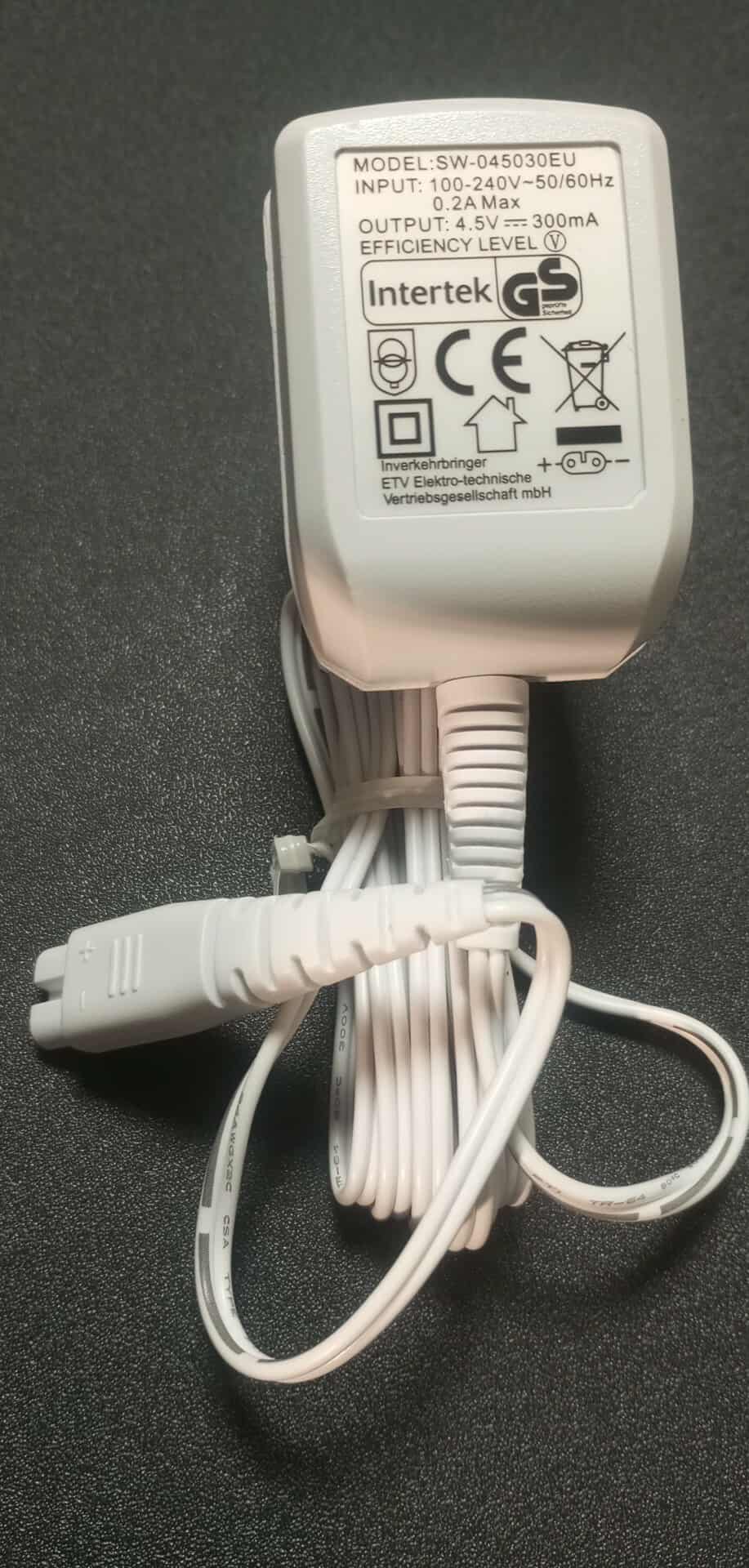 Original nabiječka AEG SW-045030EU Output: 4,5V-300mA