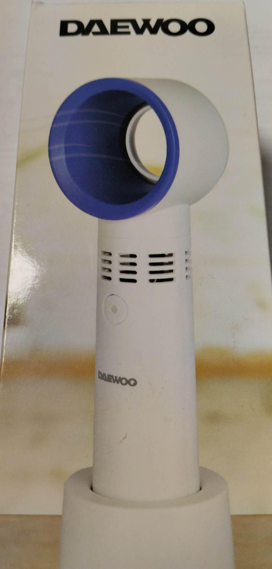 Dobíjecí ruční ventilátor bez lopatky Daewoo DPMF-149HF