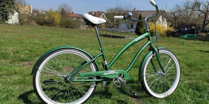 MĚSTSKÉ RETRO KOLO SWAN SUWANO