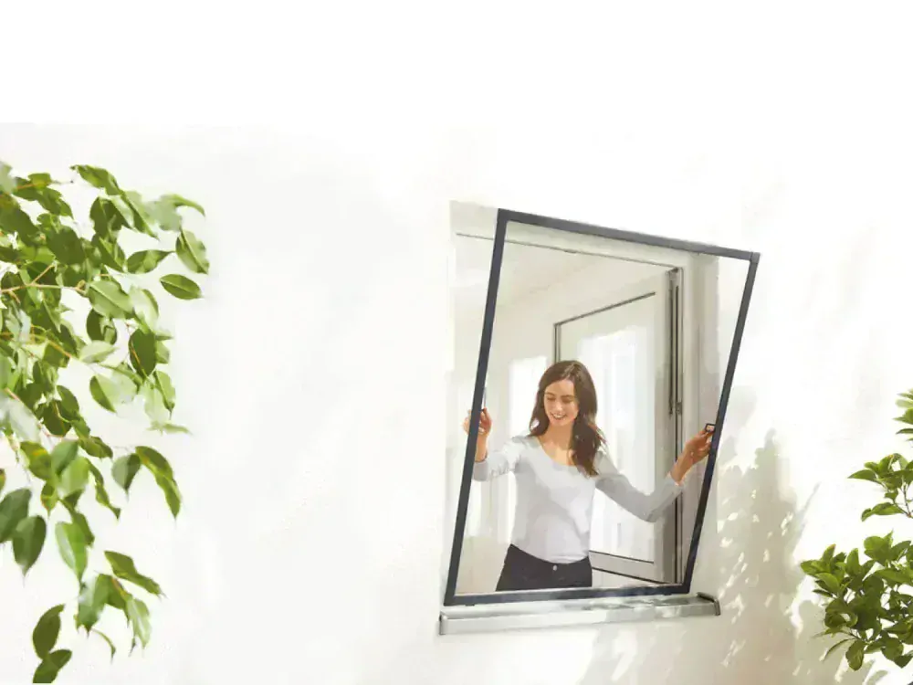 Ochrana proti hmyzu na okno - MP  100 x 120 cm - antracitová