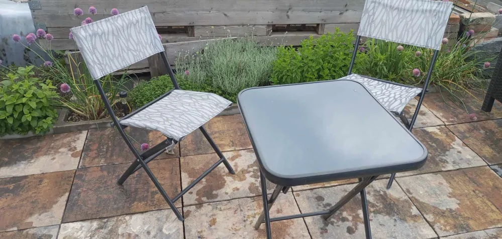 BALKONOVÝ SET NÁBYTKU IDEA DORA