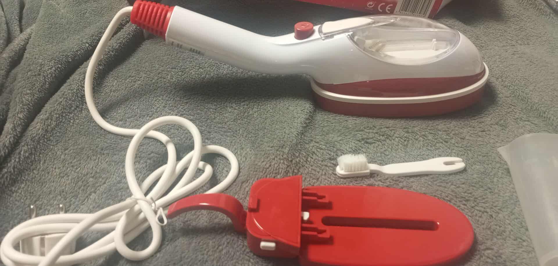 Parní vyhlazovací žehlička CleanMaxx