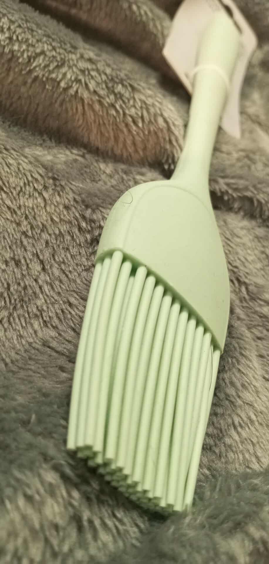 Silikonový štětec na těsto