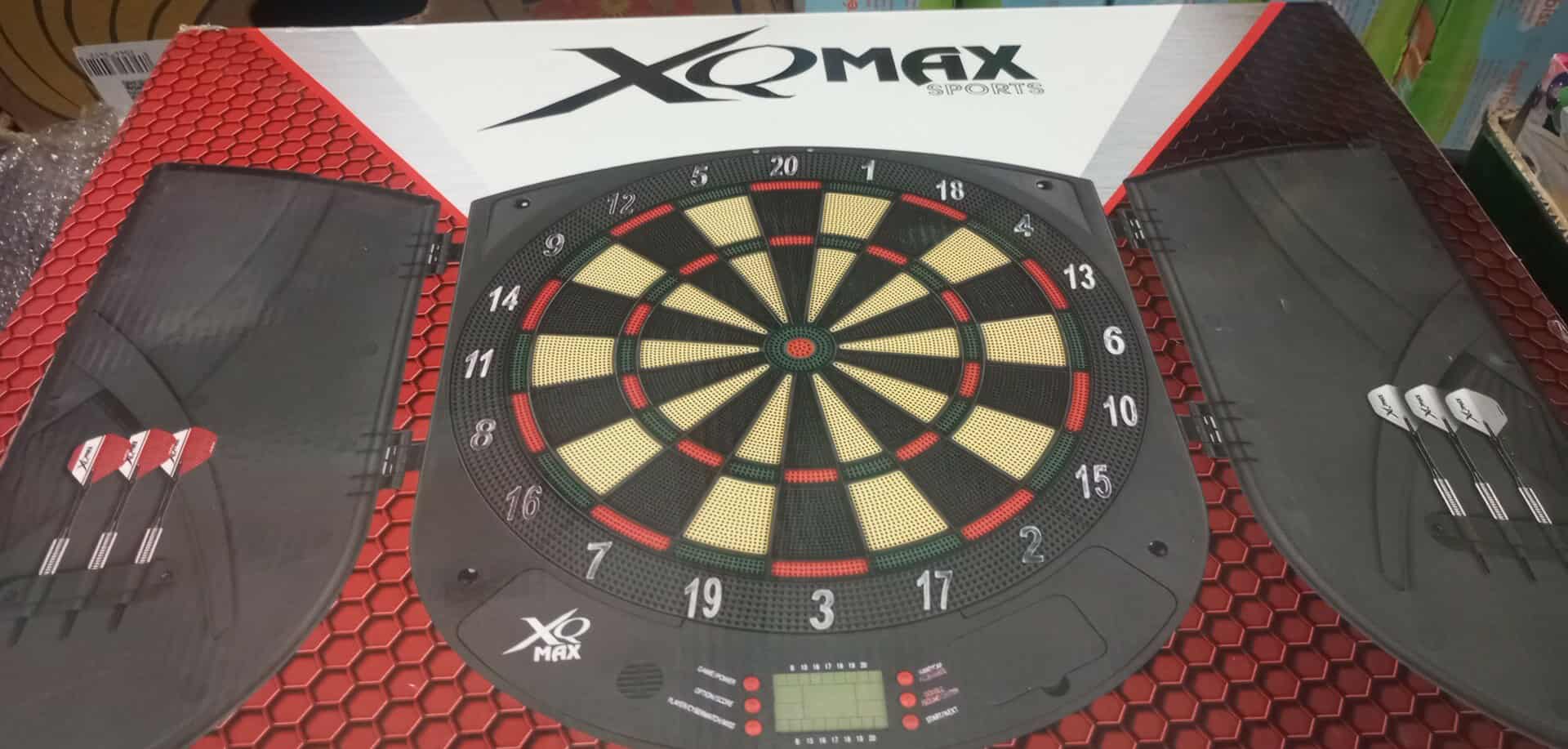 Elektronický terč XQ MAX XTS7 kabinet 26 her 