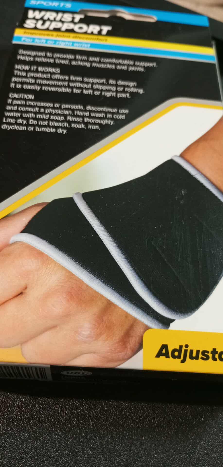 Neoprenová bandáž na zápěstí Sports vel. S