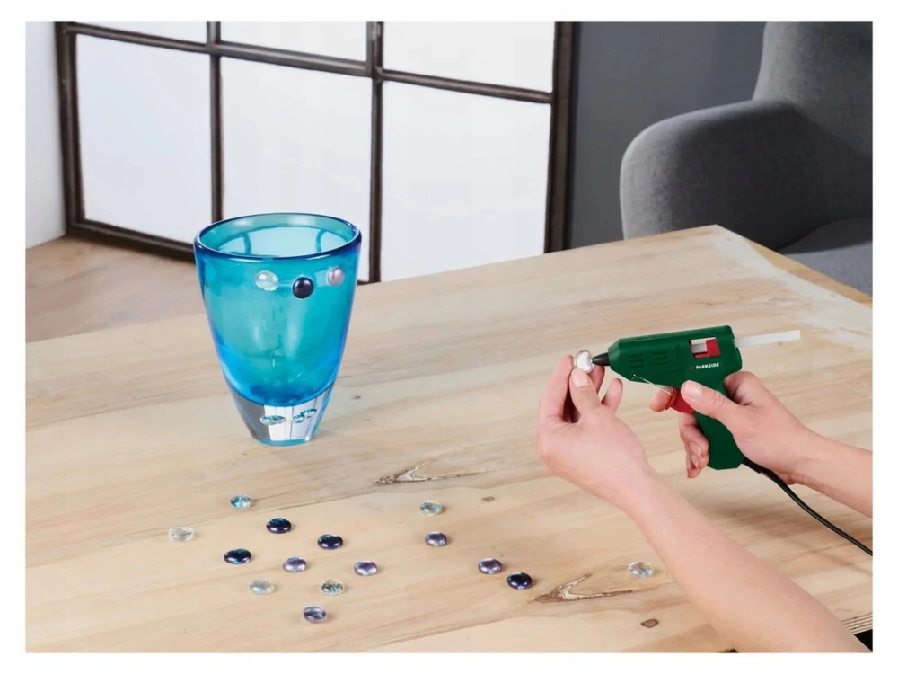 Tavná lepicí pistole PARKSIDE 7 mm