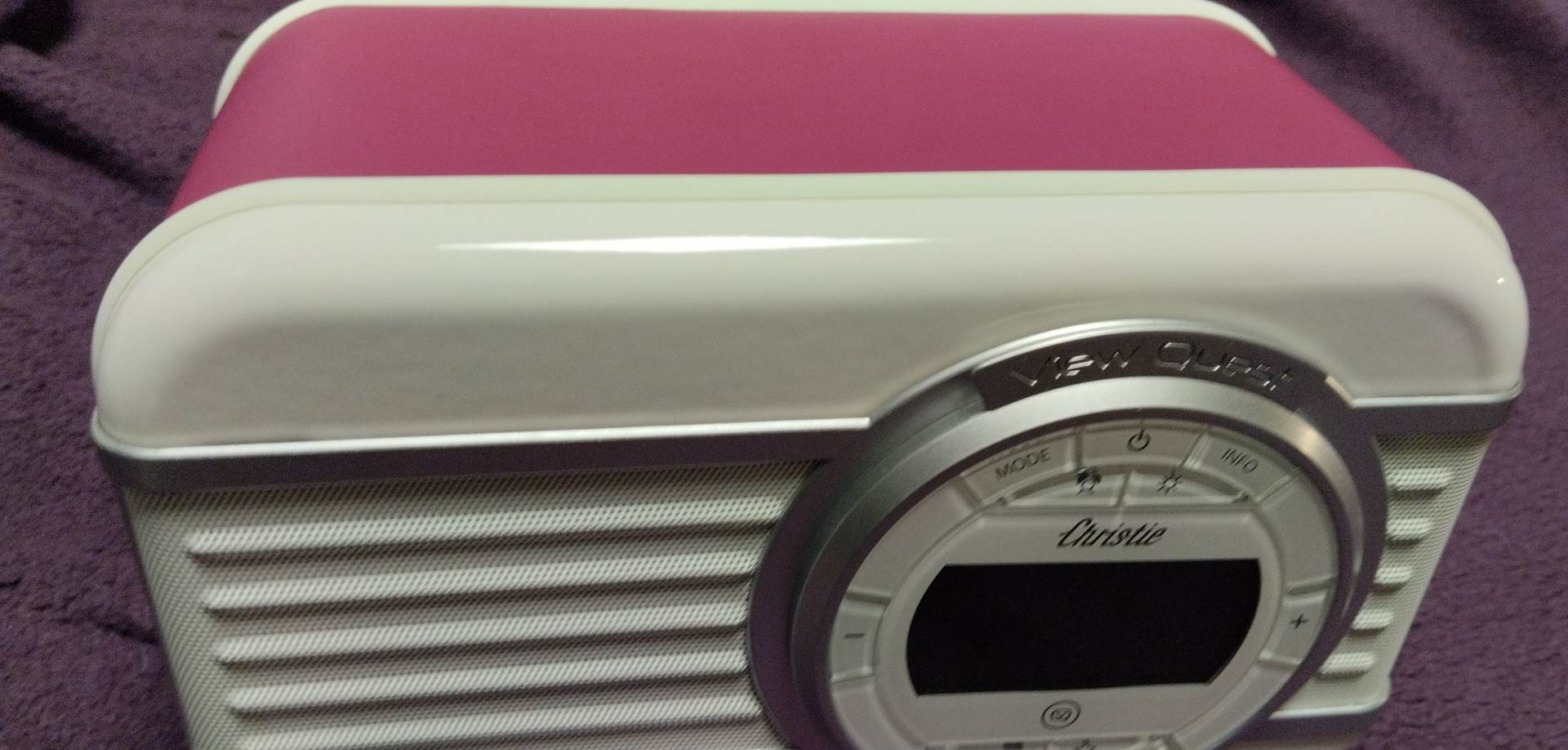 Přenosný radio View Quest Christie DAB+ - USB - BT - NFC - 10W -RŮŽOVÝ