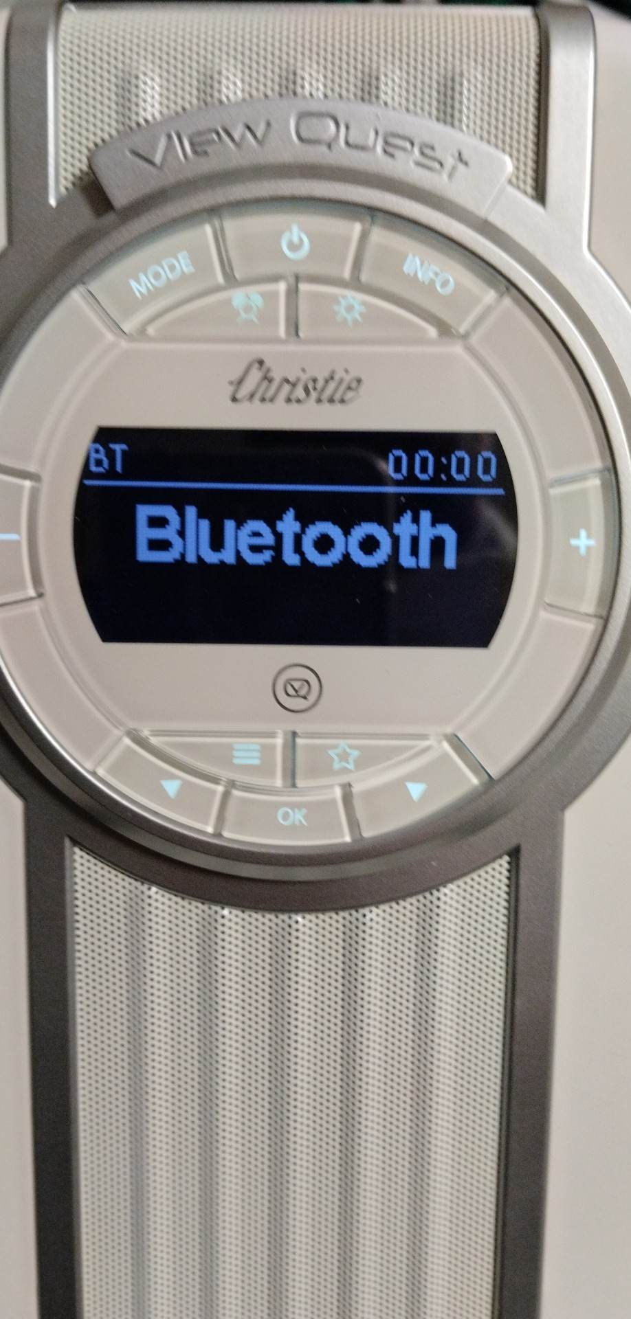 Přenosný radio View Quest Christie DAB+ - USB - BT - NFC - 10W - ČERNÝ