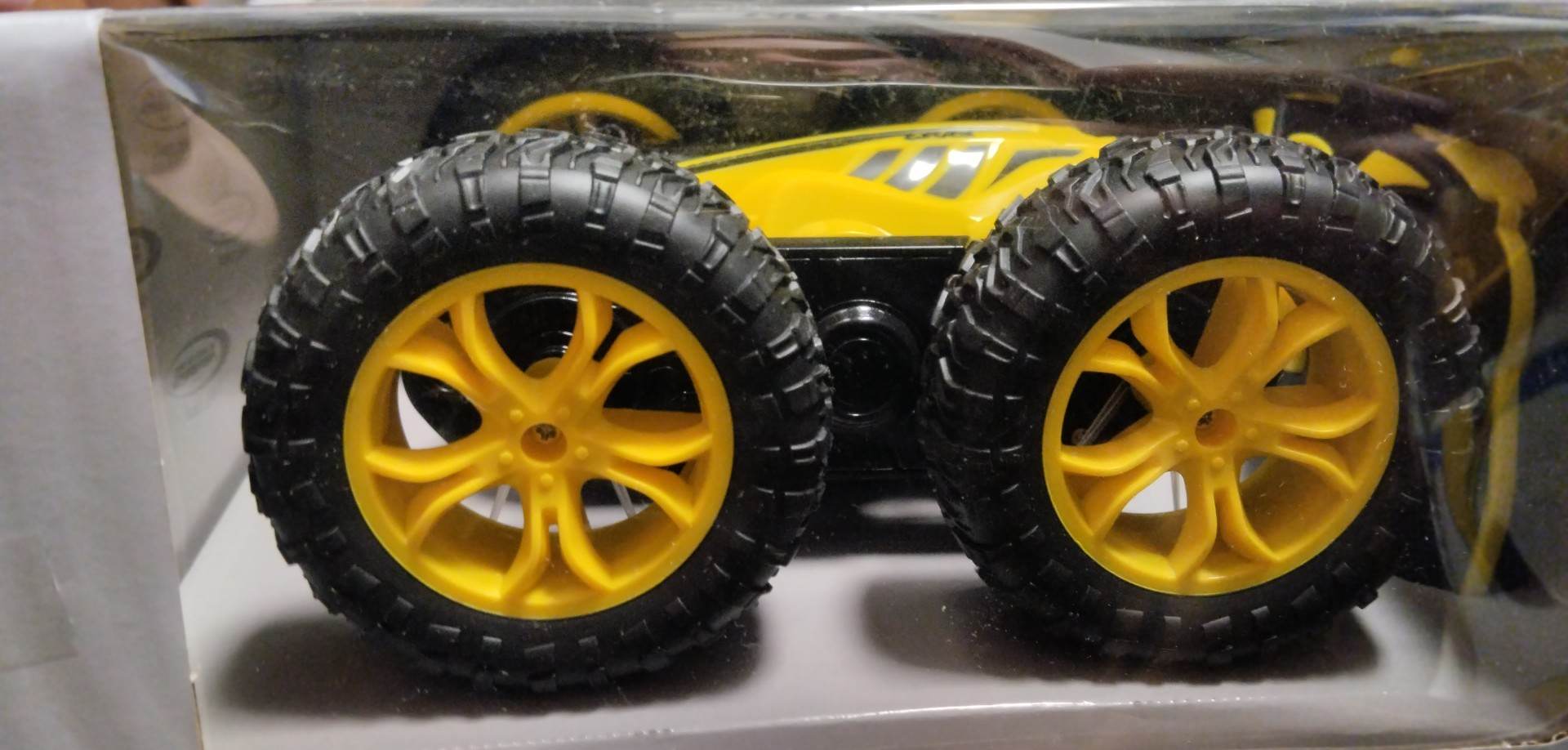 Auto na dálkové ovládání JAMARA RC 