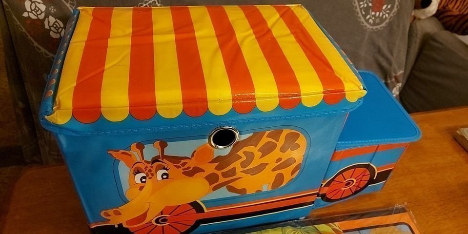 Dětský úložný box a sedátko Safari bus nebo slon