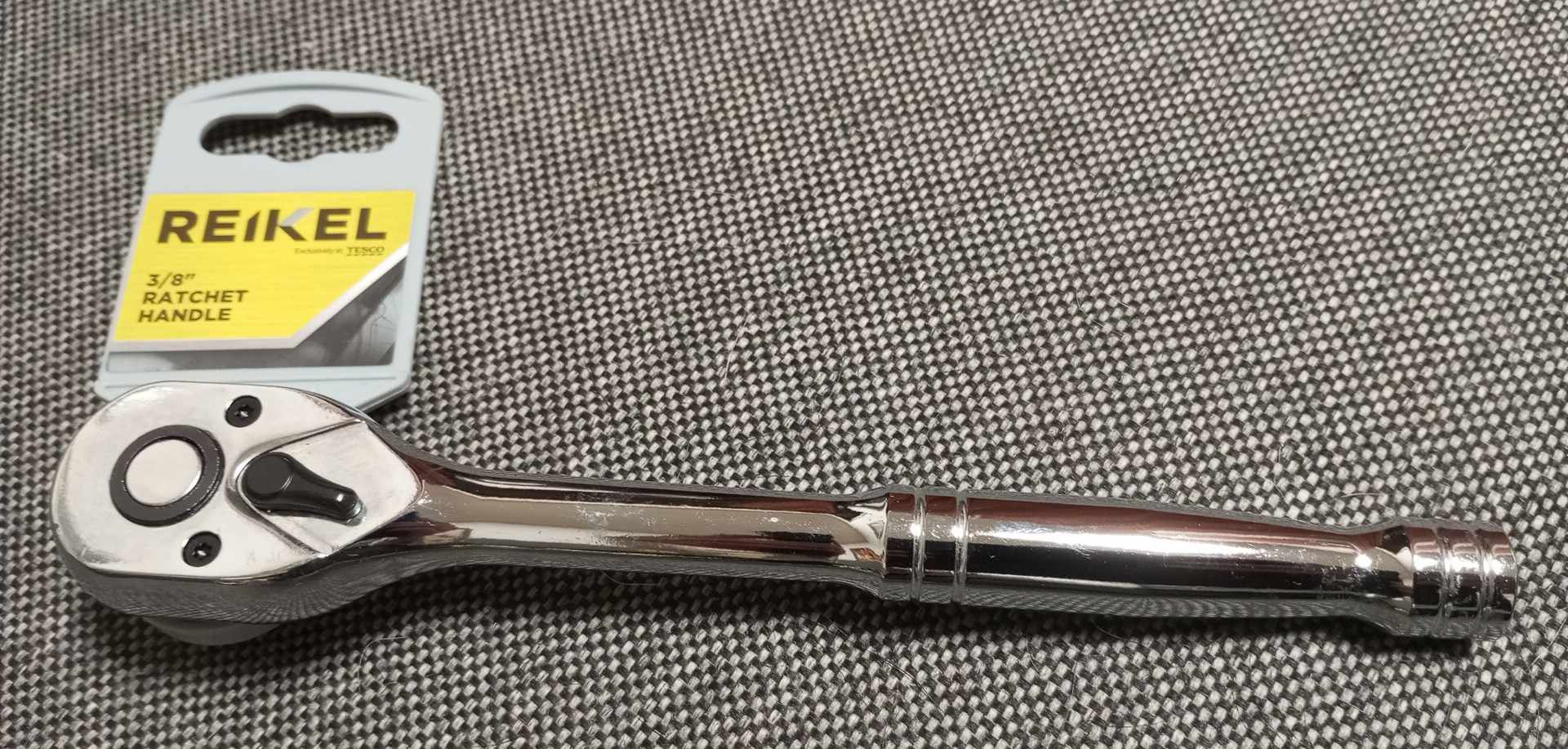 Ráčna Reikel 3/8" s kovovou rukojetí 200mm