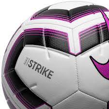 Fotbalový míč Nike Strike Team - IMS vel.5