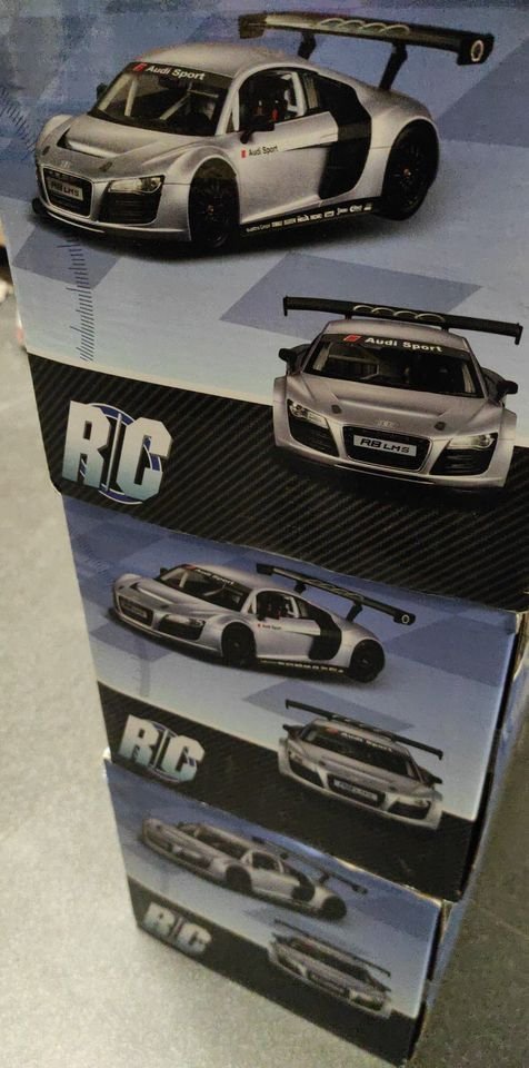 RC AUTO NA DALKOVÉ OVL.. AUDI R8 LMS 1:14 