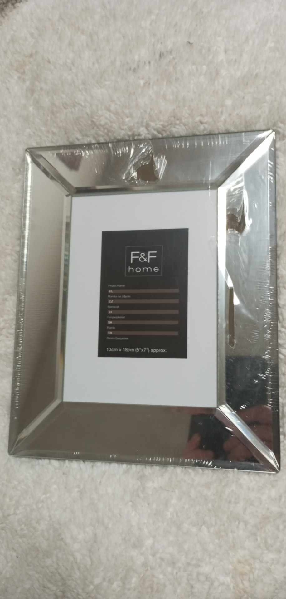 Fotorámeček se zrcadlový okrajem na foto 13 x 18 cm