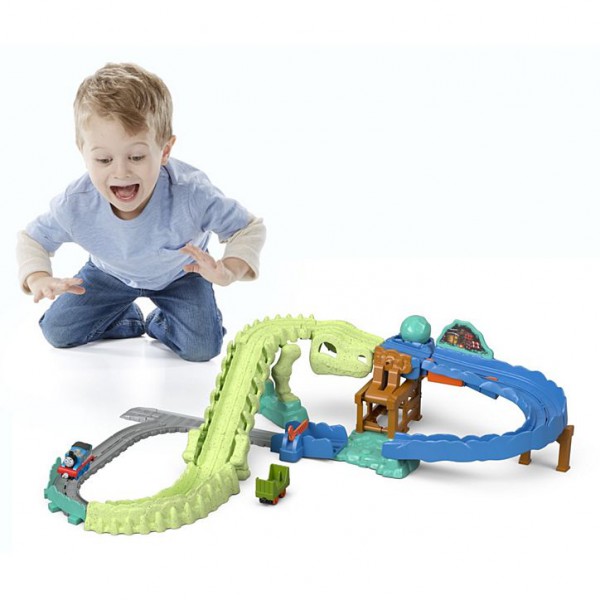 Mašinka Tomáš Adventures Dino Blast - Fisher Price
