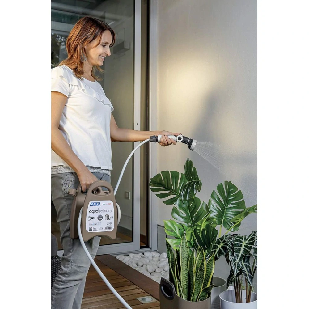 Navíjecí buben se zahradní hadicí G.F. Garden Aqua balcony 10m Grey