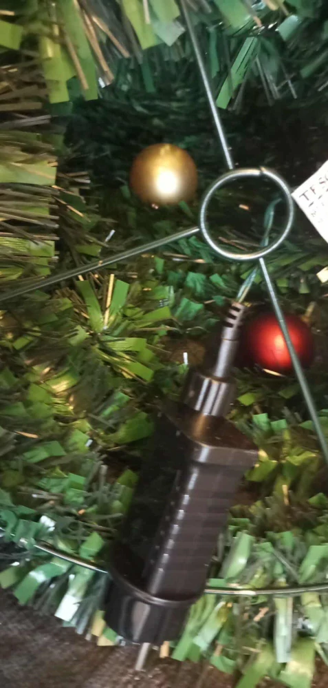 UMĚLÝ VÁNOČNÍ STROMEČEK 183CM LD260 S LED A OZDOBY