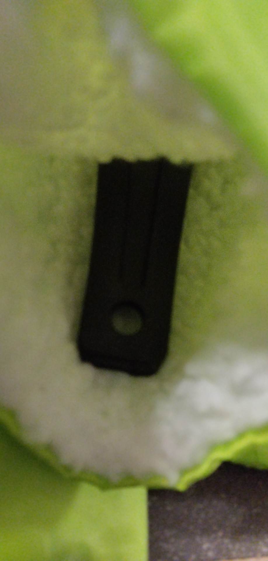 ŠKRABKA NA OKNO S RUKAVICÍ