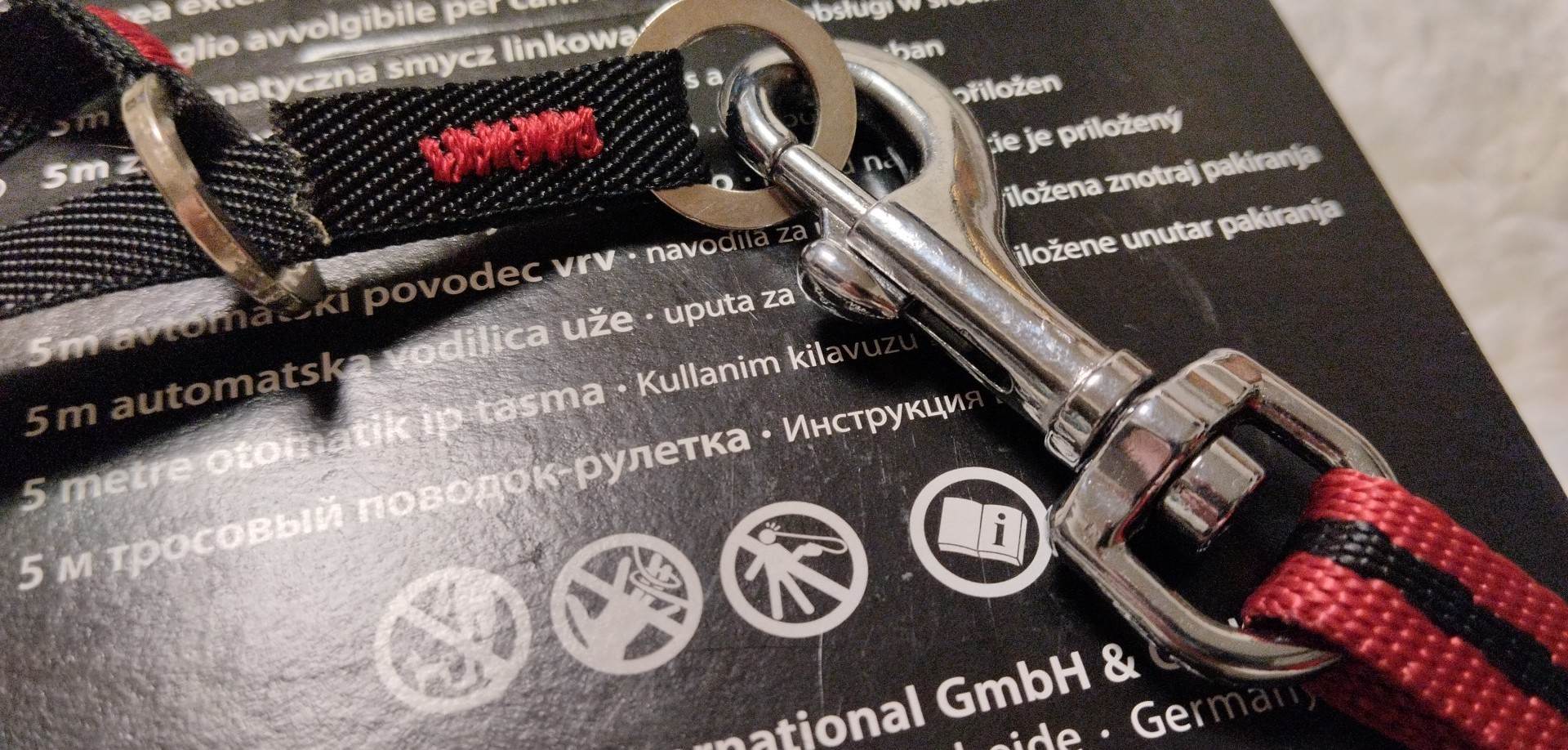 Samonavíjecí vodítko Flexi Fun M -ČERNÉ