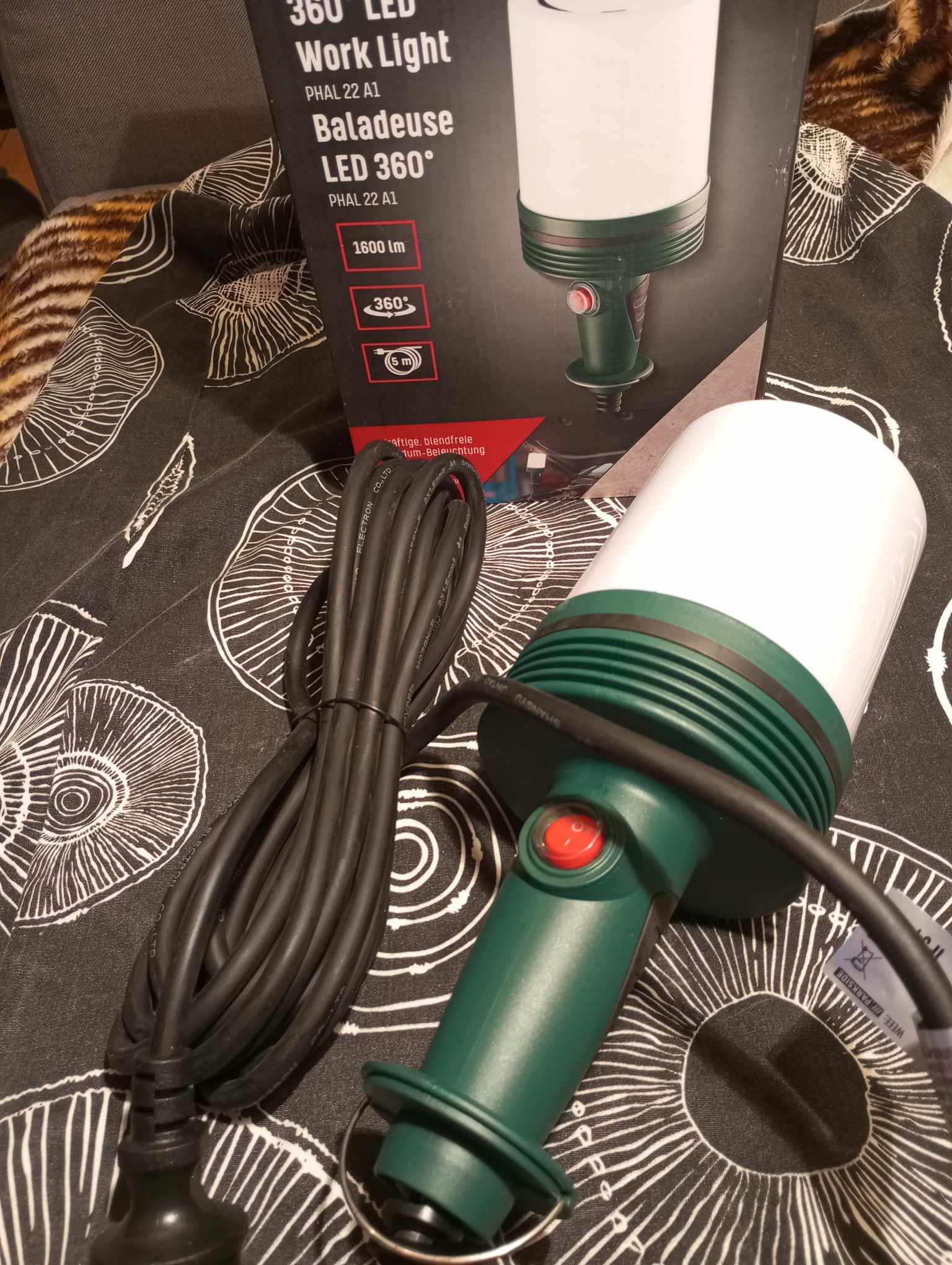 Ruční pracovní LED svítidlo 360° PARKSIDE PHAL 22 A1