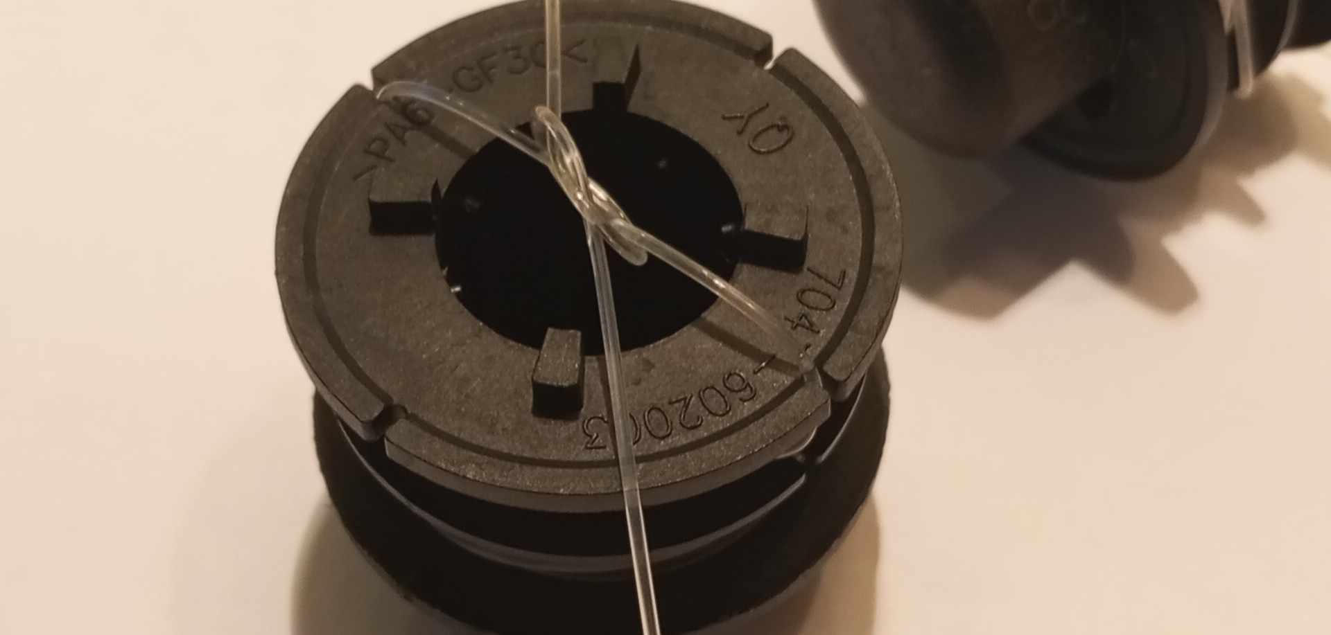 Sada 2 náhradních cívek do strunové sekačky BUFFALO  Buffalo BGT500E 1.4 mm