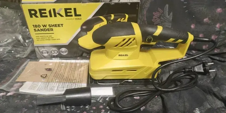 VIBRAČNÍ BRUSKA REIKEL 180W