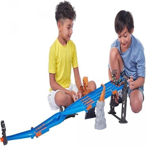 Zuru 6740 Metal Machines závodní dráha Raptor Útok