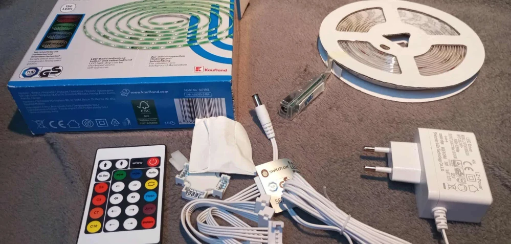 Světelný LED pásek Switch On - 5 m s ovladačem