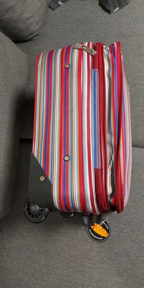Cestovní kufr Beverly hills 45cm - 31L
