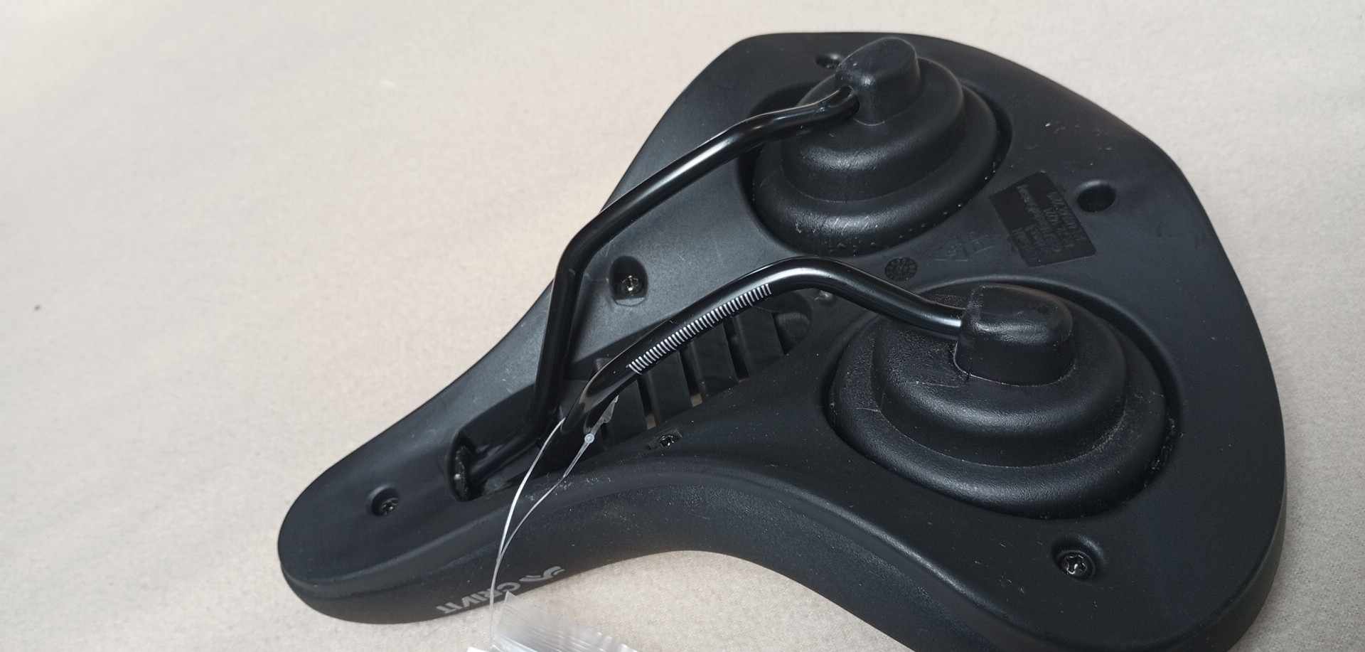 Gelové sedlo pro městské jízdní kolo Crivit