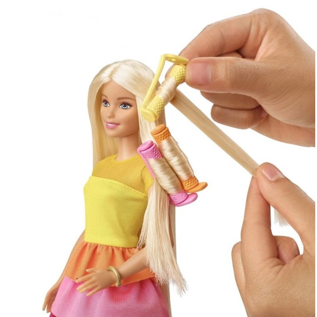 Mattel Barbie Panenka s vlnitými vlasy GBK24