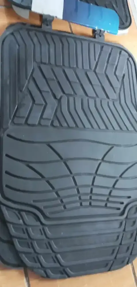 Autokoberce univerzální gumové - Custo Car