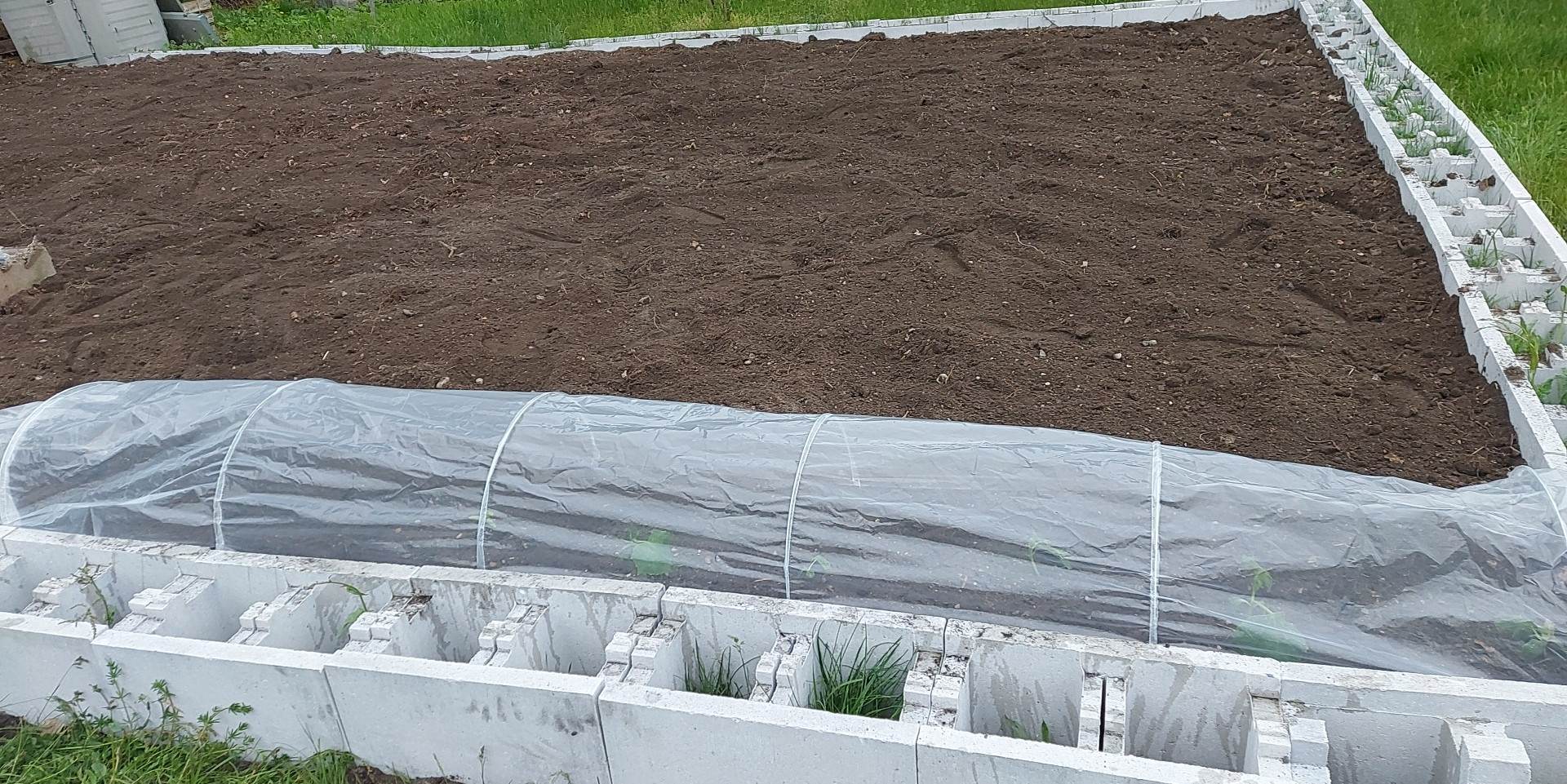 FOLIOVNÍK TUNEL 300 X 45 X 45 CM