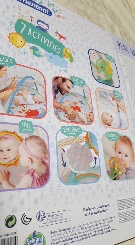 HRACÍ DEKA CLEMENTONI S HRAZDIČKOU A MELODIEMI 7 AKTIVIT