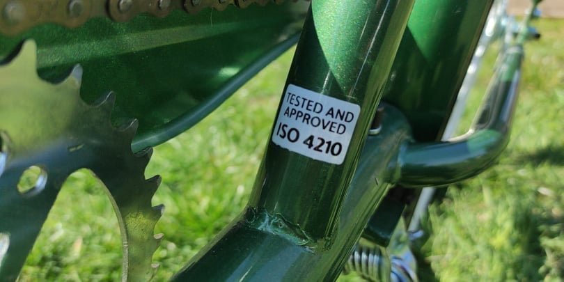 MĚSTSKÉ RETRO KOLO SWAN SUWANO