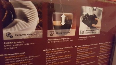 Automatický kávovar s mlýnkem Philips Saeco HD 8650/09