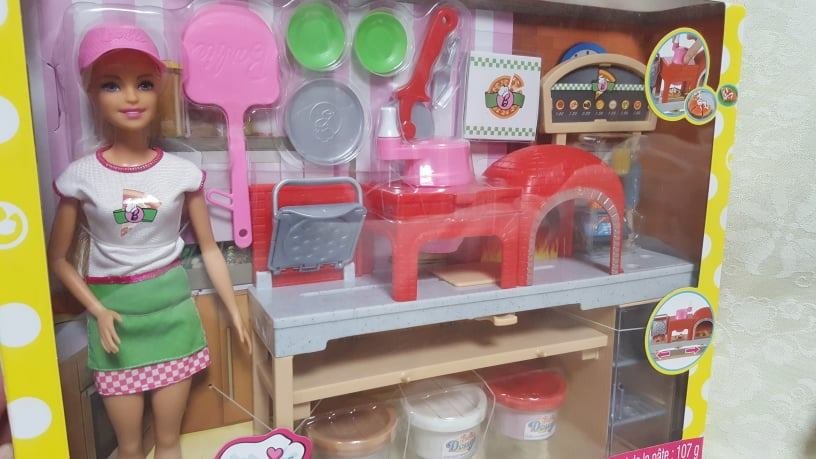 BARBIE SET - PIZZERIE S MODELÍNOU A PANENKOU